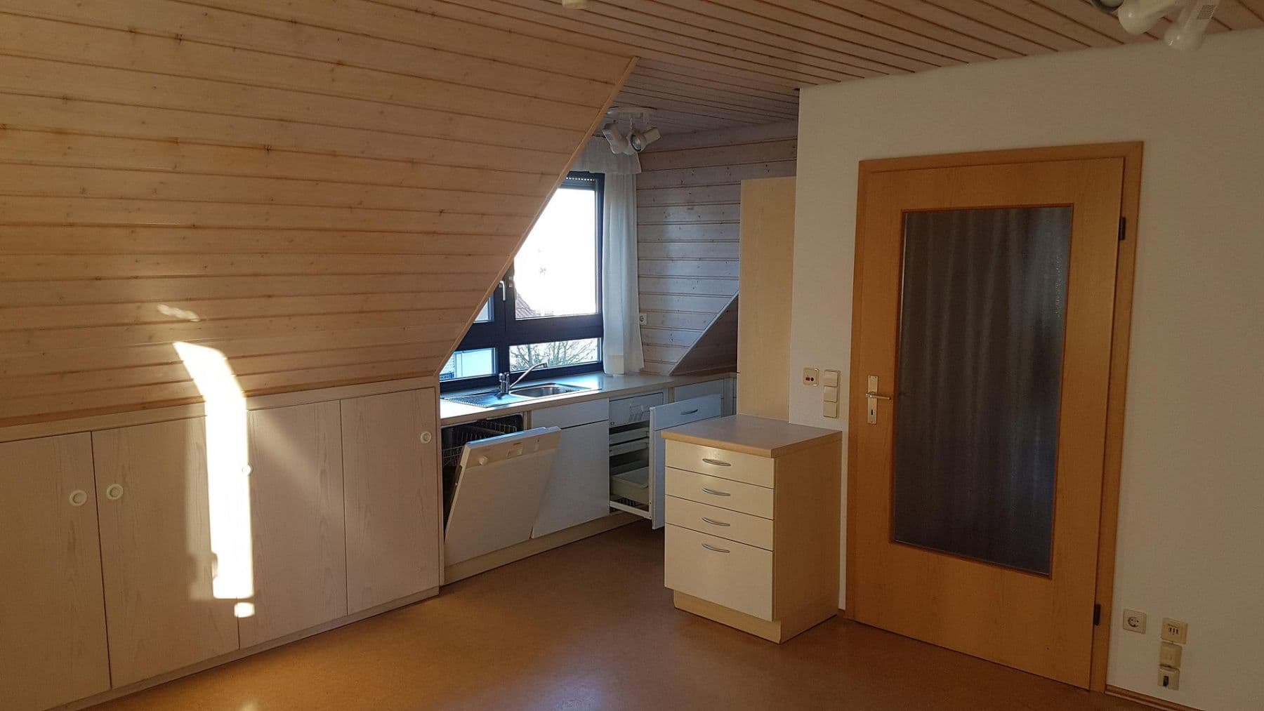 Prodej bytu 1+1 48 m², Birkenfeldstraße 5, Bad Wimpfen, Bádensko-Württembersko Prodej bytu 1+1 48 m², Birkenfeldstraße 5, Bad Wimpfen, Bádensko-Württembersko