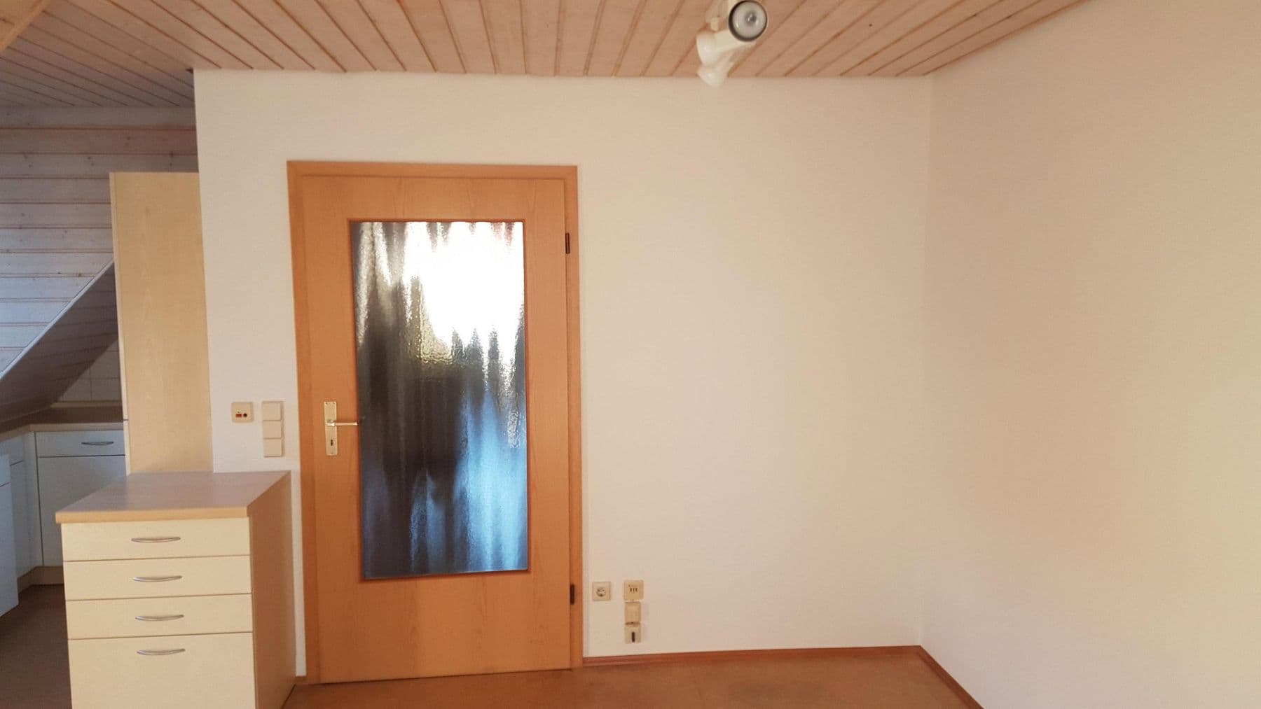 Prodej bytu 1+1 48 m², Birkenfeldstraße 5, Bad Wimpfen, Bádensko-Württembersko Prodej bytu 1+1 48 m², Birkenfeldstraße 5, Bad Wimpfen, Bádensko-Württembersko