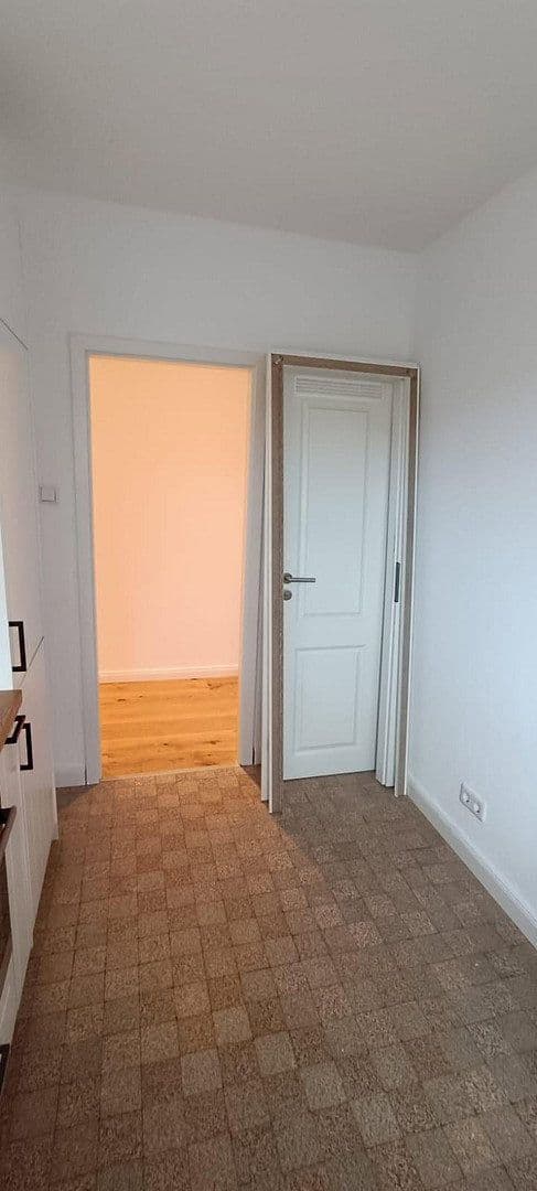 Pronájem bytu 2+1 50 m², Lange Straße 4b, Osnabrück, Dolní Sasko Pronájem bytu 2+1 50 m², Lange Straße 4b, Osnabrück, Dolní Sasko