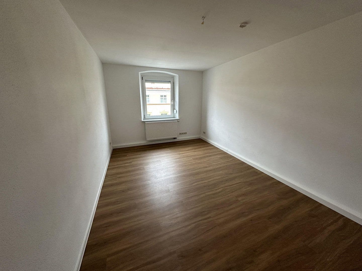 Pronájem bytu 4+1 85 m², Weiden, Bavorsko Pronájem bytu 4+1 85 m², Weiden, Bavorsko