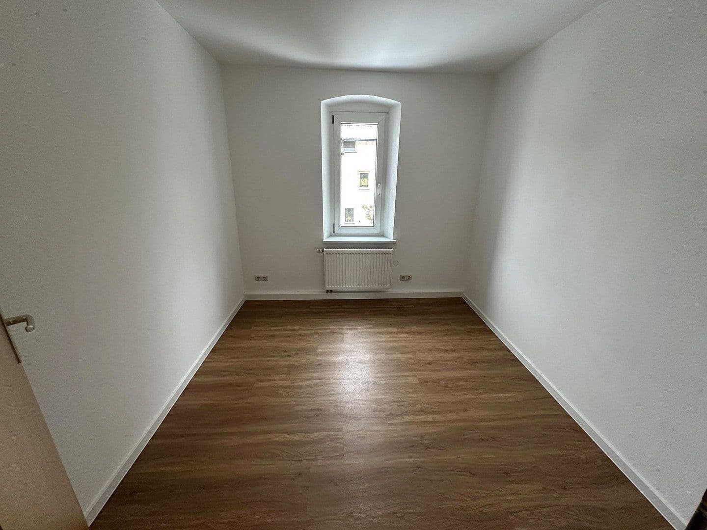 Pronájem bytu 4+1 85 m², Weiden, Bavorsko Pronájem bytu 4+1 85 m², Weiden, Bavorsko