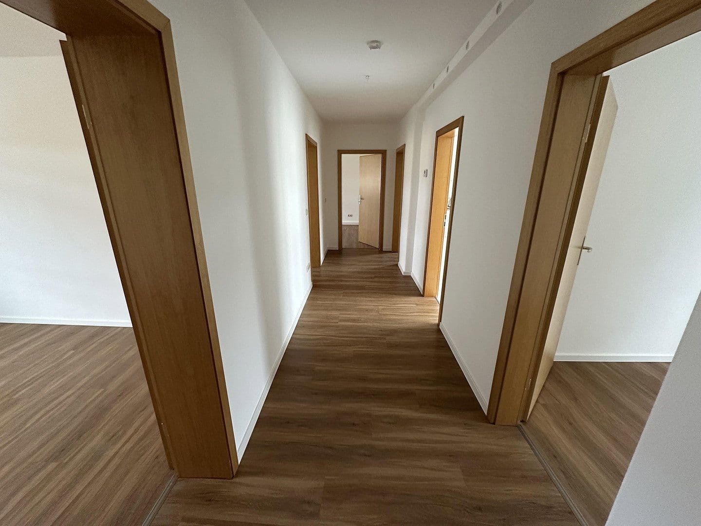 Pronájem bytu 4+1 85 m², Weiden, Bavorsko Pronájem bytu 4+1 85 m², Weiden, Bavorsko