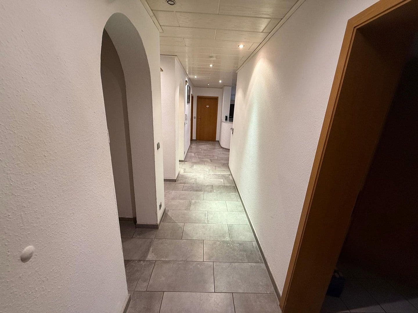 Pronájem bytu 3+1 135 m², Lärchenstr.3, Kirchardt, Bádensko-Württembersko Pronájem bytu 3+1 135 m², Lärchenstr.3, Kirchardt, Bádensko-Württembersko