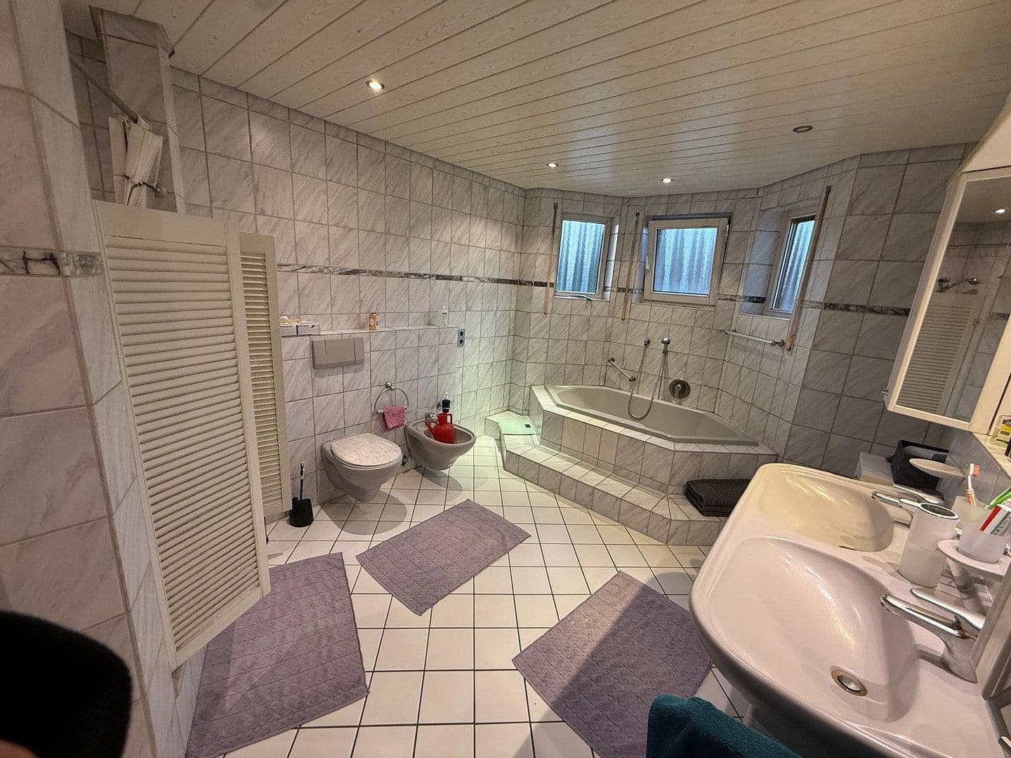 Pronájem bytu 3+1 135 m², Lärchenstr.3, Kirchardt, Bádensko-Württembersko Pronájem bytu 3+1 135 m², Lärchenstr.3, Kirchardt, Bádensko-Württembersko