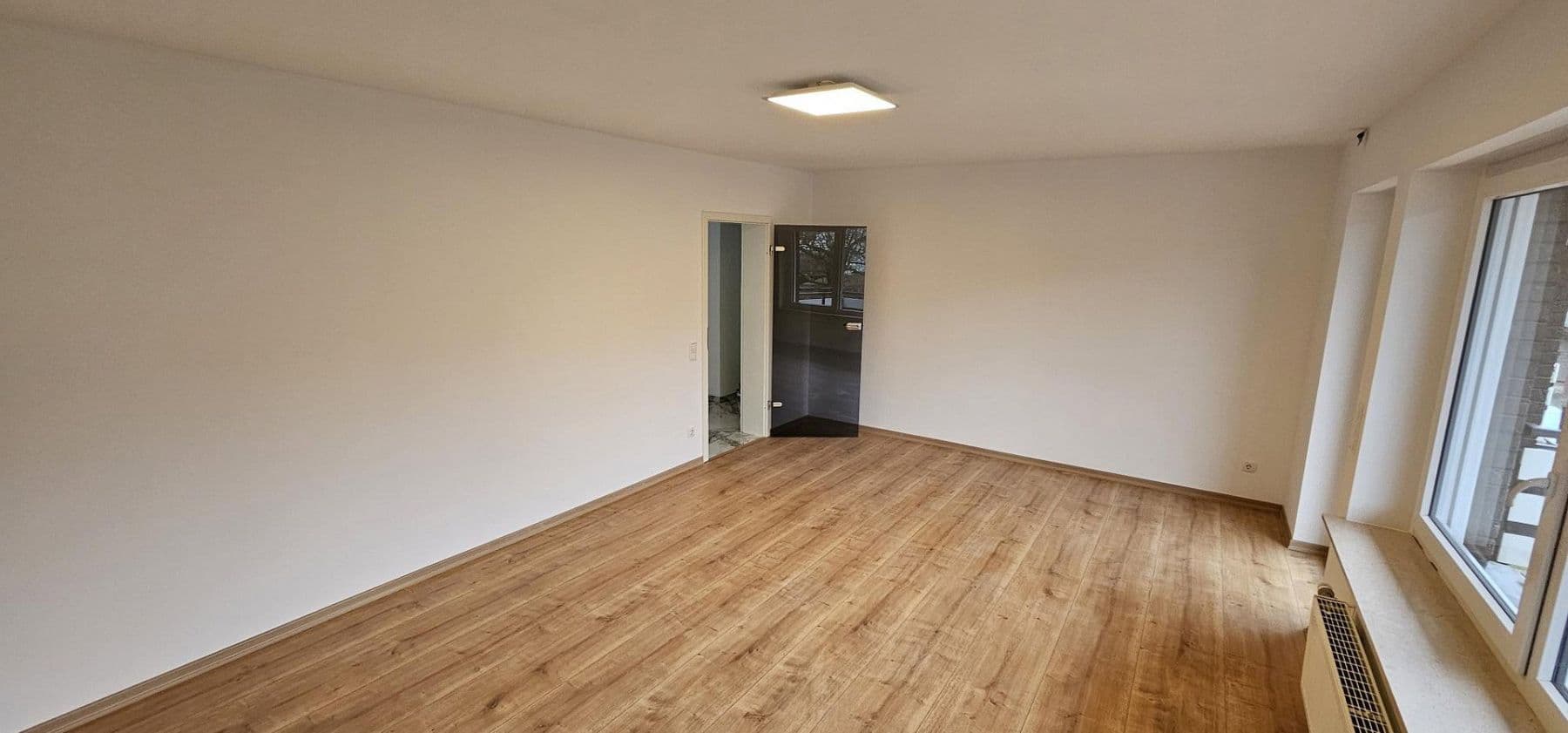 Prodej bytu 2+1 55 m², Osnabrück, Dolní Sasko Prodej bytu 2+1 55 m², Osnabrück, Dolní Sasko