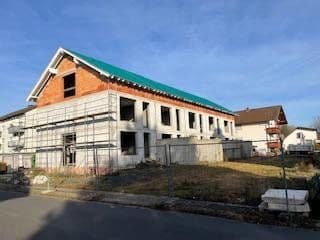 Prodej domu 160 m², pozemek 159 m², Gründau, Hessen Prodej domu 160 m², pozemek 159 m², Gründau, Hessen