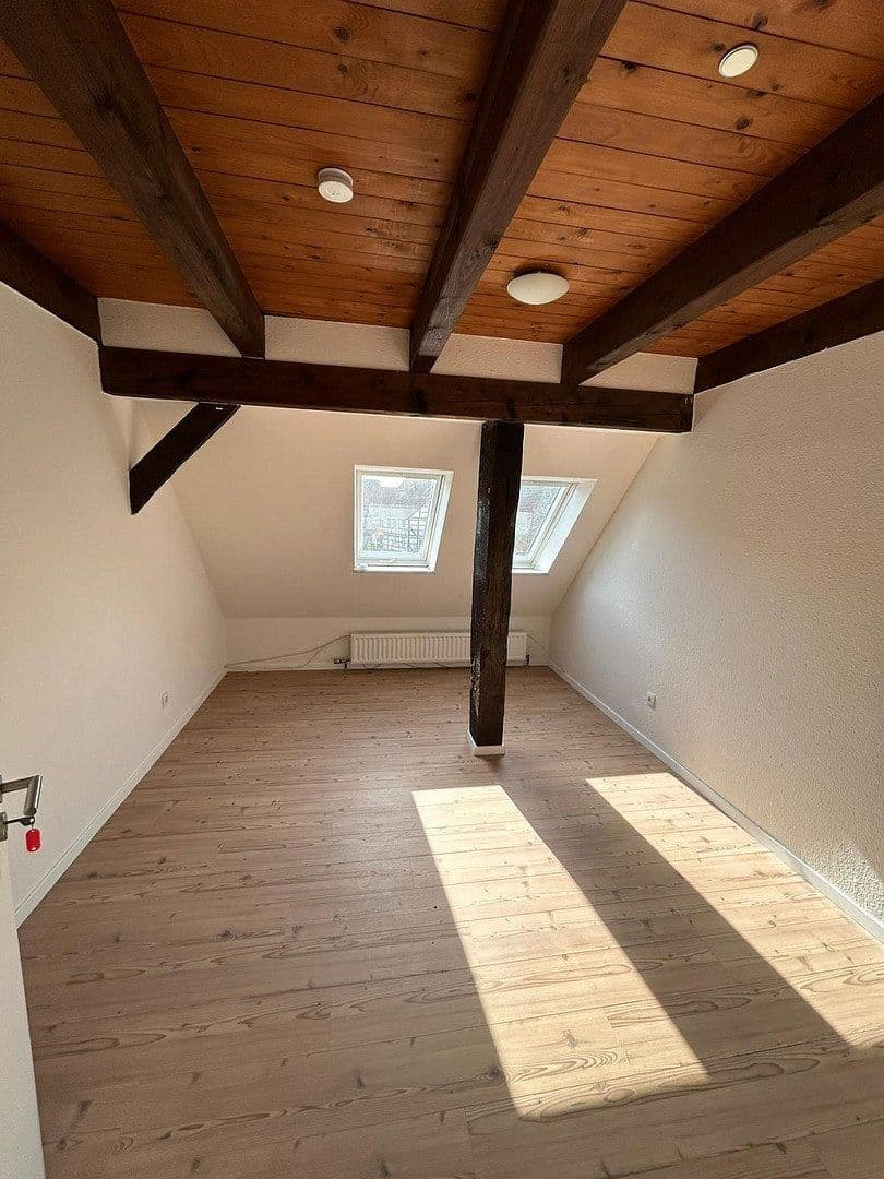 Pronájem bytu 6+1 160 m², Breite Str. 7, Algermissen, Dolní Sasko Pronájem bytu 6+1 160 m², Breite Str. 7, Algermissen, Dolní Sasko