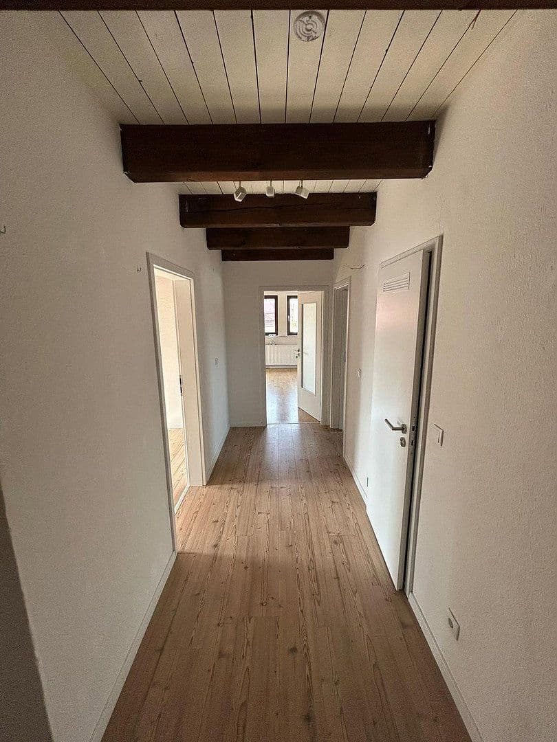 Pronájem bytu 6+1 160 m², Breite Str. 7, Algermissen, Dolní Sasko Pronájem bytu 6+1 160 m², Breite Str. 7, Algermissen, Dolní Sasko