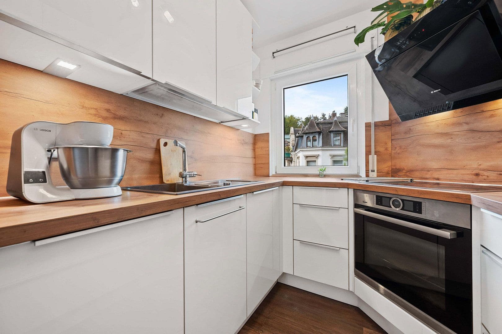 Prodej bytu 2+1 55 m², Baden-Baden, Bádensko-Württembersko Prodej bytu 2+1 55 m², Baden-Baden, Bádensko-Württembersko