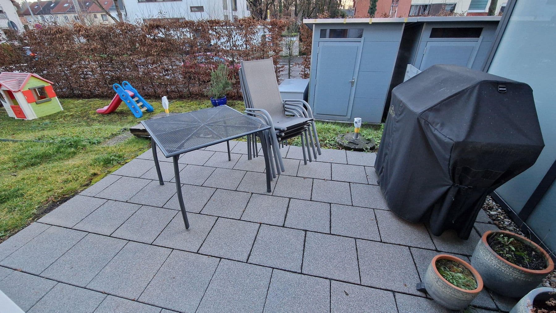 Prodej domu 136 m², pozemek 203 m², Holderweg 28, Nürtingen, Bádensko-Württembersko Prodej domu 136 m², pozemek 203 m², Holderweg 28, Nürtingen, Bádensko-Württembersko