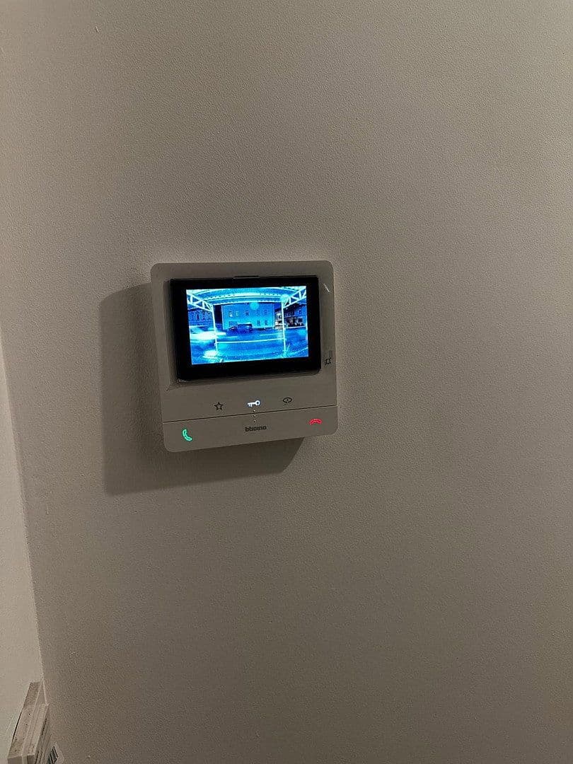 Pronájem bytu 2+kk 78 m², Essen, Severní Porýní-Vestfálsko Pronájem bytu 2+kk 78 m², Essen, Severní Porýní-Vestfálsko