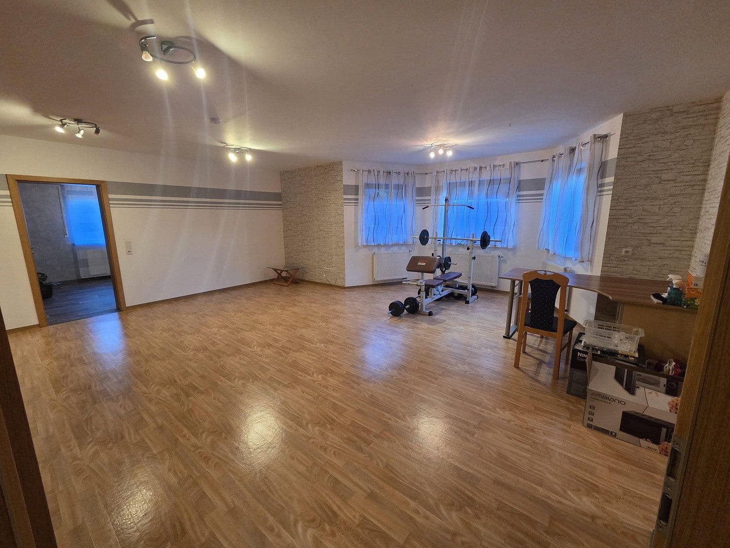 Prodej domu 275 m², pozemek 690 m², Gensingen, Porýní-Falc Prodej domu 275 m², pozemek 690 m², Gensingen, Porýní-Falc