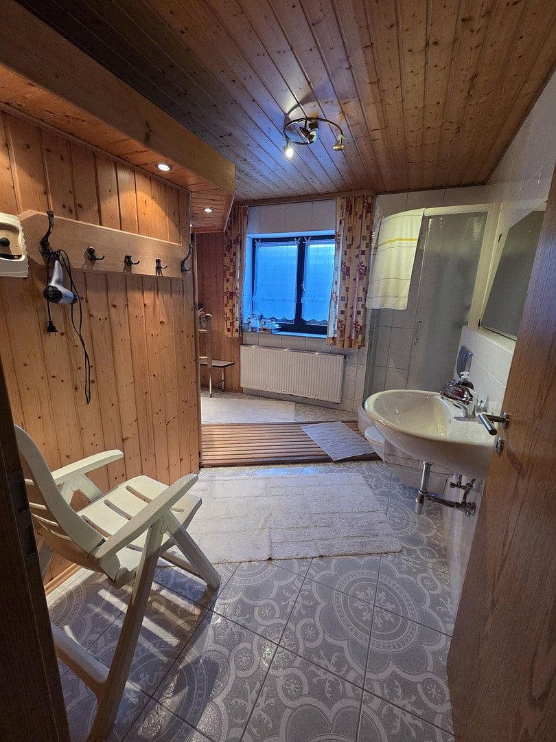 Prodej domu 275 m², pozemek 690 m², Gensingen, Porýní-Falc Prodej domu 275 m², pozemek 690 m², Gensingen, Porýní-Falc