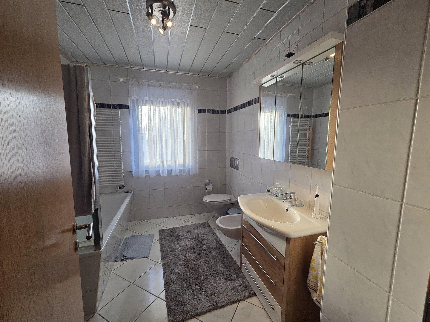 Prodej domu 275 m², pozemek 690 m², Gensingen, Porýní-Falc Prodej domu 275 m², pozemek 690 m², Gensingen, Porýní-Falc