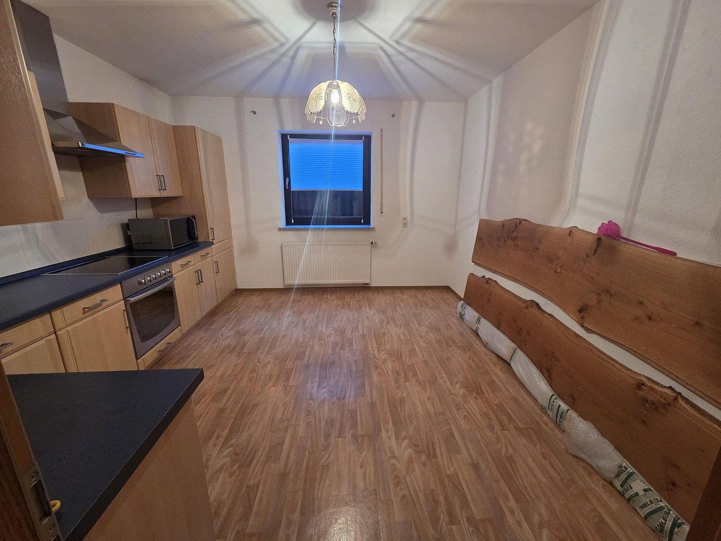 Prodej domu 275 m², pozemek 690 m², Gensingen, Porýní-Falc Prodej domu 275 m², pozemek 690 m², Gensingen, Porýní-Falc