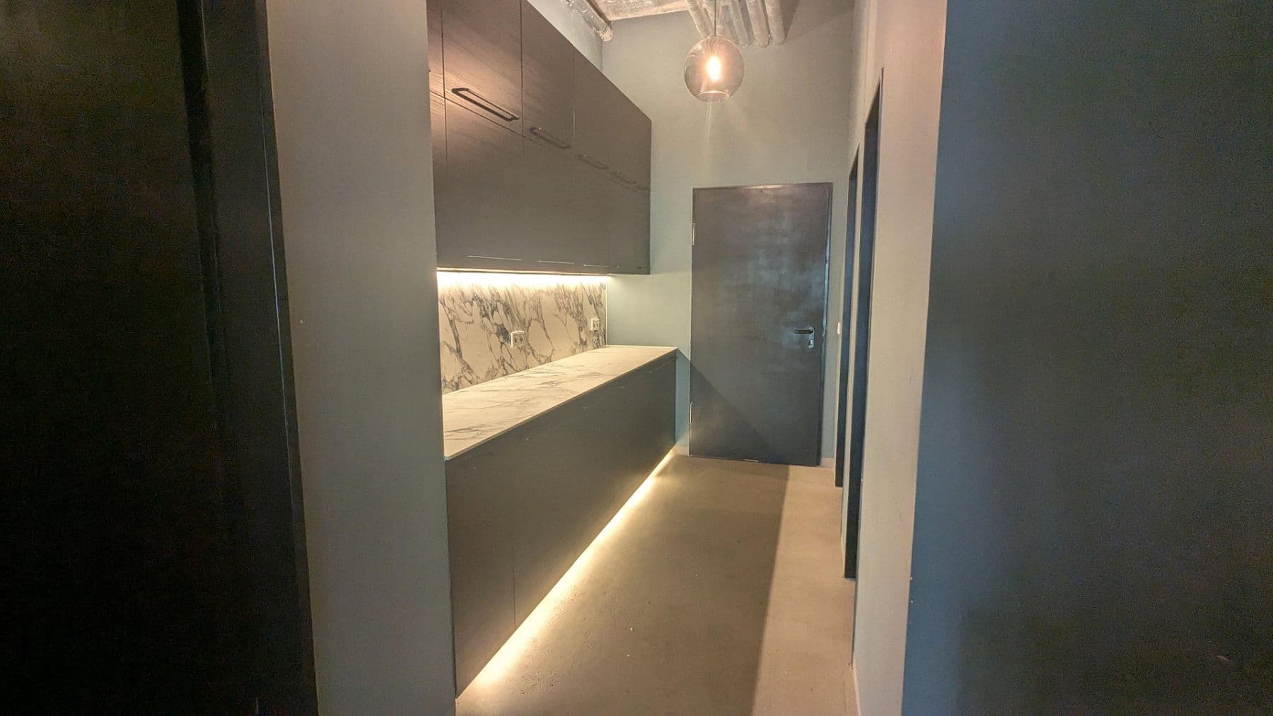 Pronájem nebytového prostoru 288 m², Danziger Str. 211, Berlin, Berlín Pronájem nebytového prostoru 288 m², Danziger Str. 211, Berlin, Berlín