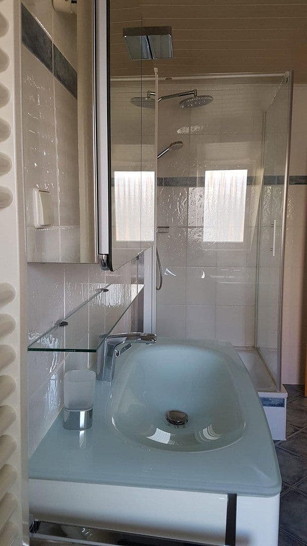 Prodej domu 157 m², pozemek 101 m², Karlsruhe, Bádensko-Württembersko Prodej domu 157 m², pozemek 101 m², Karlsruhe, Bádensko-Württembersko