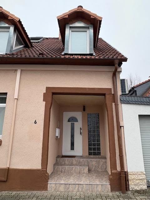 Prodej domu 157 m², pozemek 101 m², Karlsruhe, Bádensko-Württembersko Prodej domu 157 m², pozemek 101 m², Karlsruhe, Bádensko-Württembersko