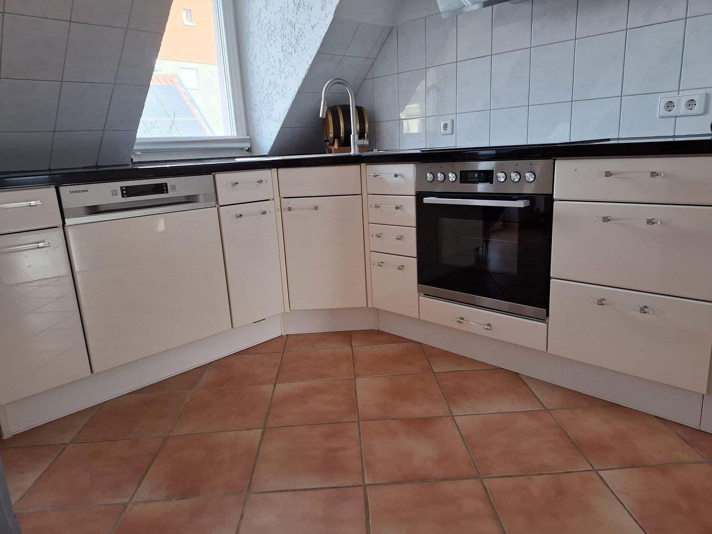 Prodej domu 157 m², pozemek 101 m², Karlsruhe, Bádensko-Württembersko Prodej domu 157 m², pozemek 101 m², Karlsruhe, Bádensko-Württembersko