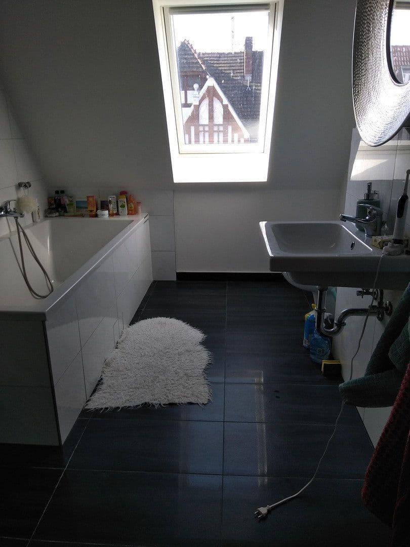 Prodej bytu 3+1 82 m², Berlin, Berlín Prodej bytu 3+1 82 m², Berlin, Berlín