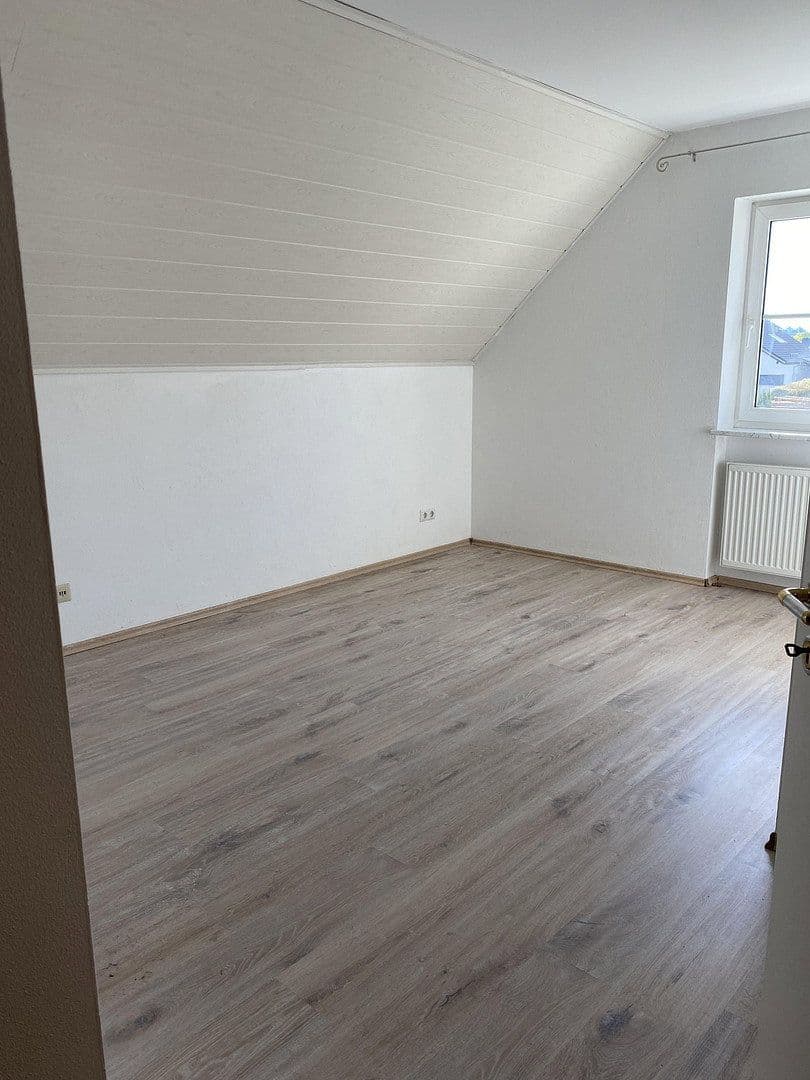 Pronájem domu 170 m², pozemek 409 m², Saiblingstr.6, Eching, Bavorsko Pronájem domu 170 m², pozemek 409 m², Saiblingstr.6, Eching, Bavorsko