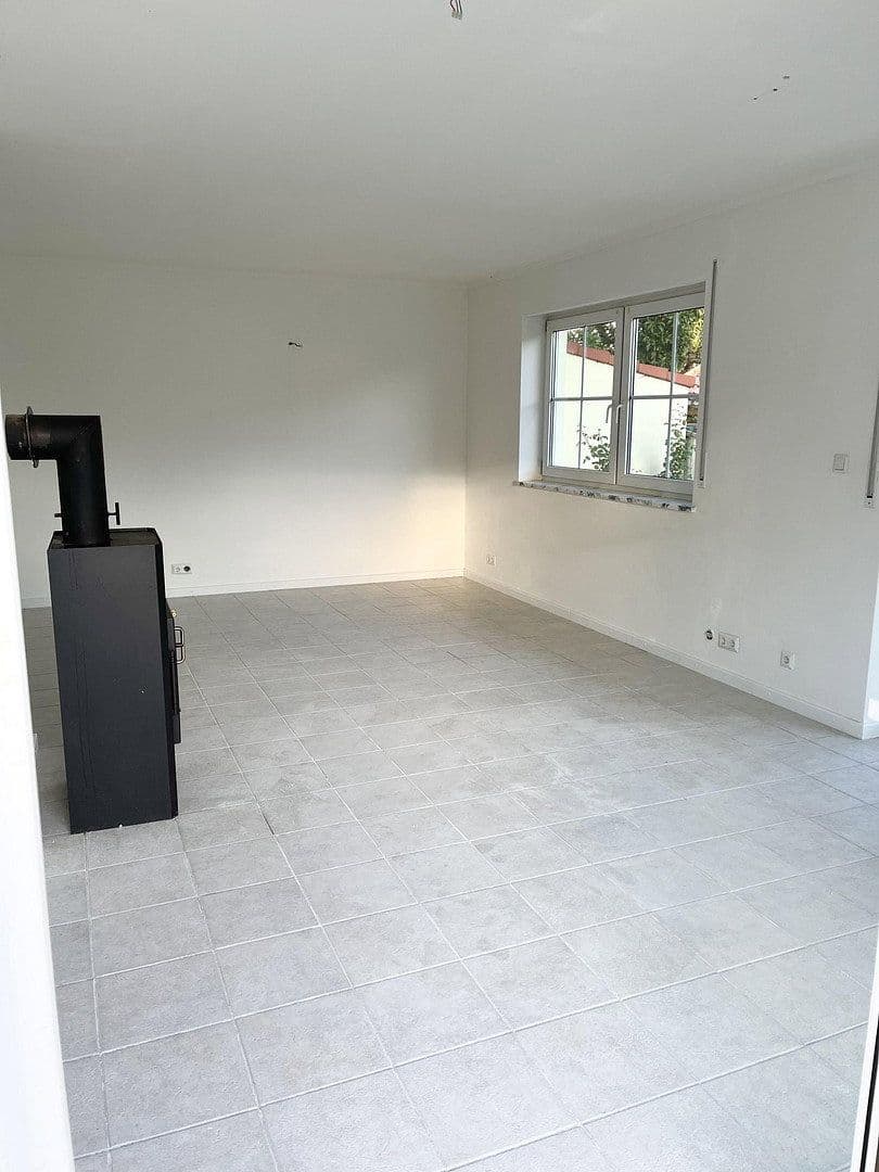 Pronájem domu 170 m², pozemek 409 m², Saiblingstr.6, Eching, Bavorsko Pronájem domu 170 m², pozemek 409 m², Saiblingstr.6, Eching, Bavorsko