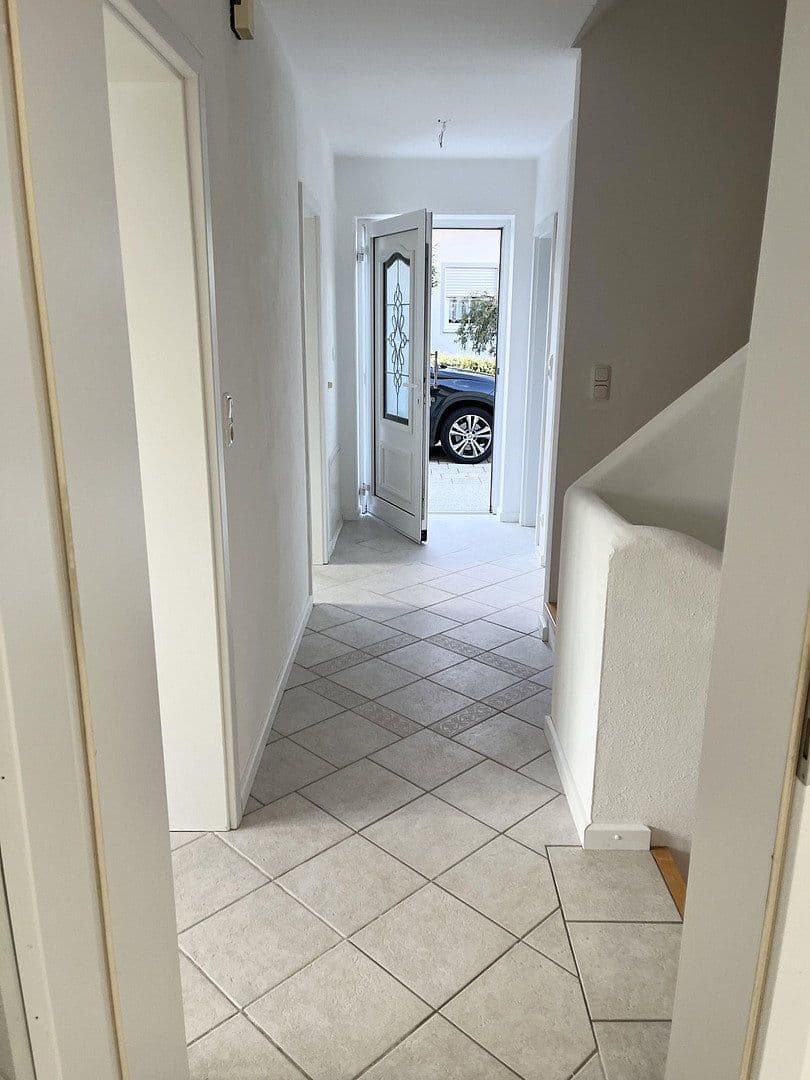 Pronájem domu 170 m², pozemek 409 m², Saiblingstr.6, Eching, Bavorsko Pronájem domu 170 m², pozemek 409 m², Saiblingstr.6, Eching, Bavorsko
