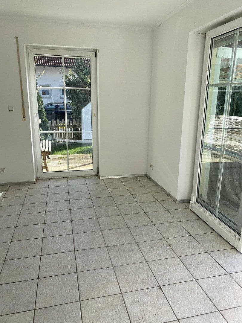 Pronájem domu 170 m², pozemek 409 m², Saiblingstr.6, Eching, Bavorsko Pronájem domu 170 m², pozemek 409 m², Saiblingstr.6, Eching, Bavorsko