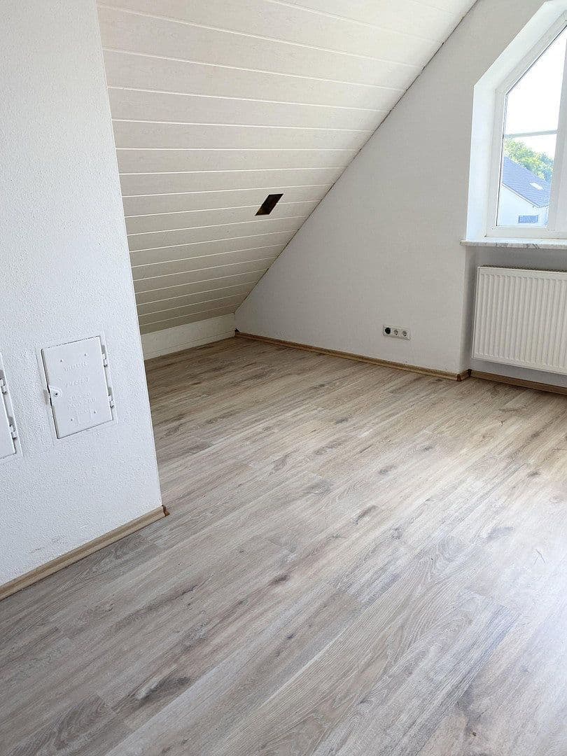 Pronájem domu 170 m², pozemek 409 m², Saiblingstr.6, Eching, Bavorsko Pronájem domu 170 m², pozemek 409 m², Saiblingstr.6, Eching, Bavorsko