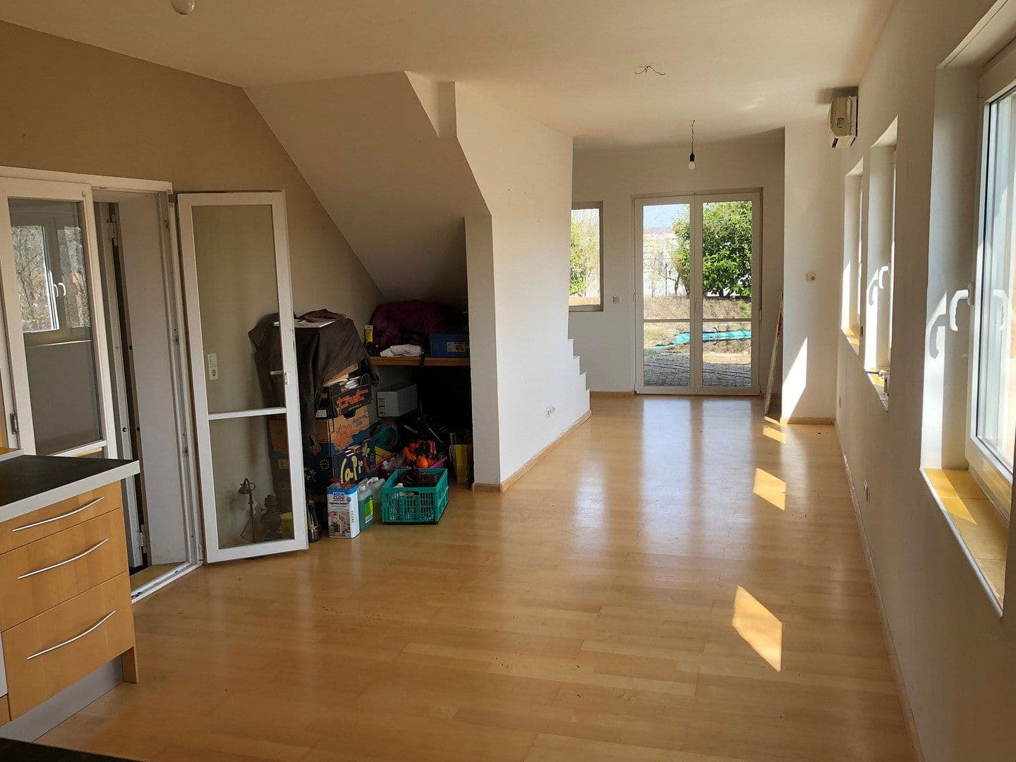 Pronájem nebytového prostoru 1.000 m², Breisach am Rhein, Bádensko-Württembersko Pronájem nebytového prostoru 1.000 m², Breisach am Rhein, Bádensko-Württembersko