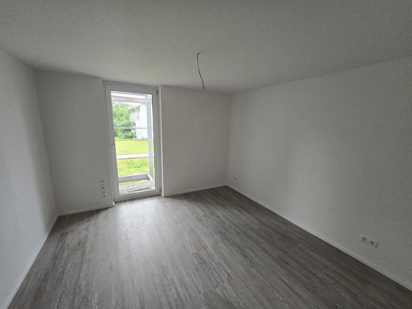 Pronájem bytu 2+kk 64 m², Gemmingen, Bádensko-Württembersko Pronájem bytu 2+kk 64 m², Gemmingen, Bádensko-Württembersko