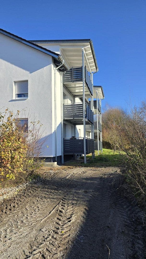 Pronájem bytu 2+kk 64 m², Gemmingen, Bádensko-Württembersko Pronájem bytu 2+kk 64 m², Gemmingen, Bádensko-Württembersko
