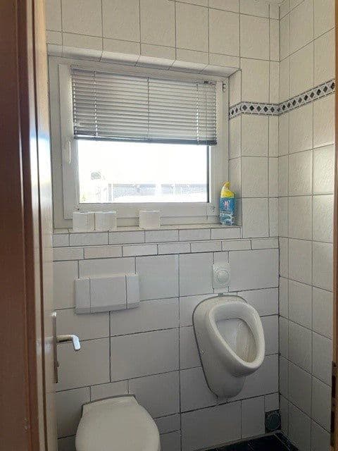 Prodej nebytového prostoru 2.500 m², Gescher, Severní Porýní-Vestfálsko Prodej nebytového prostoru 2.500 m², Gescher, Severní Porýní-Vestfálsko