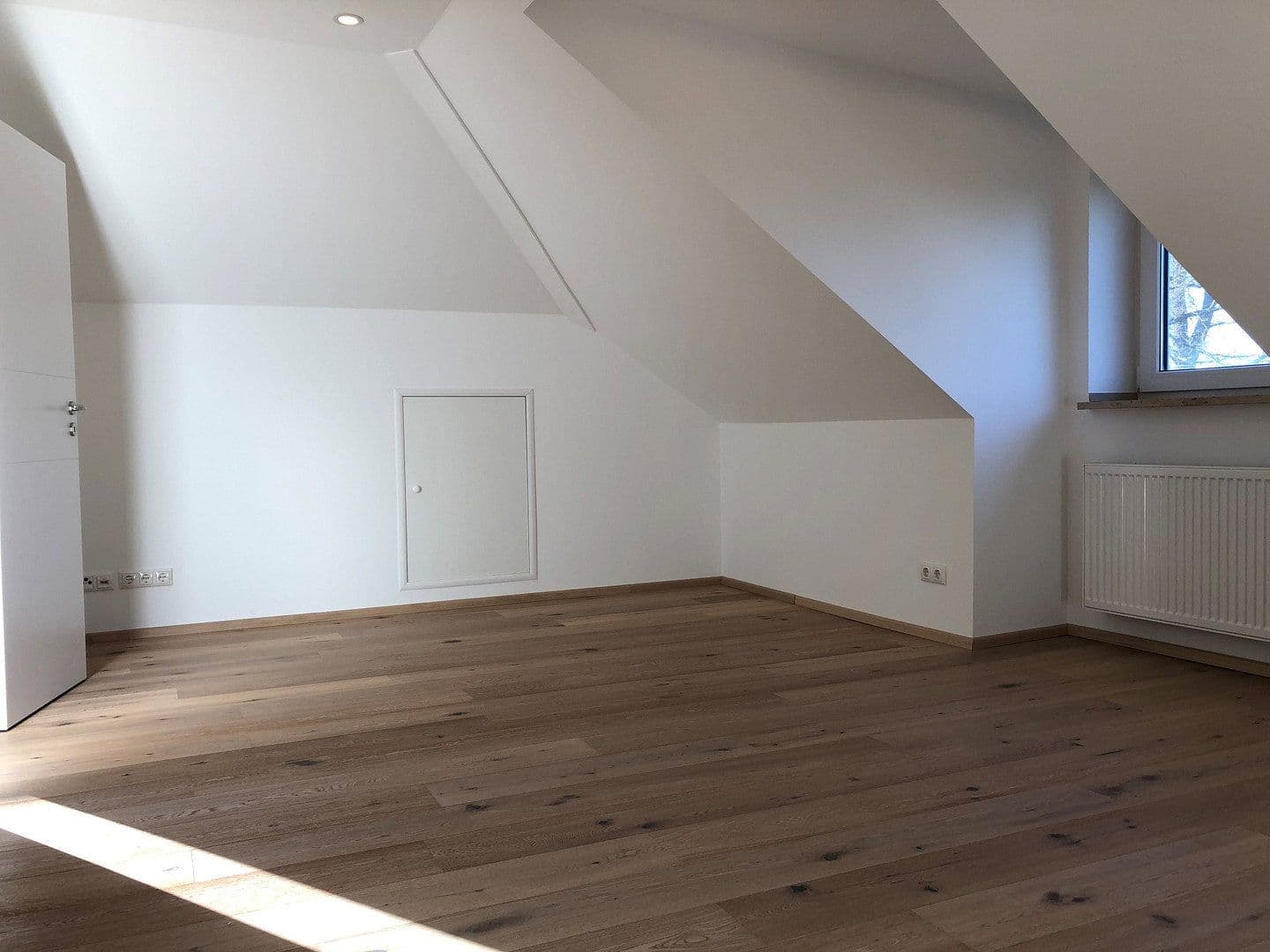 Pronájem bytu 2+1 86 m², Plön, Šlesvicko-Holštýnsko Pronájem bytu 2+1 86 m², Plön, Šlesvicko-Holštýnsko