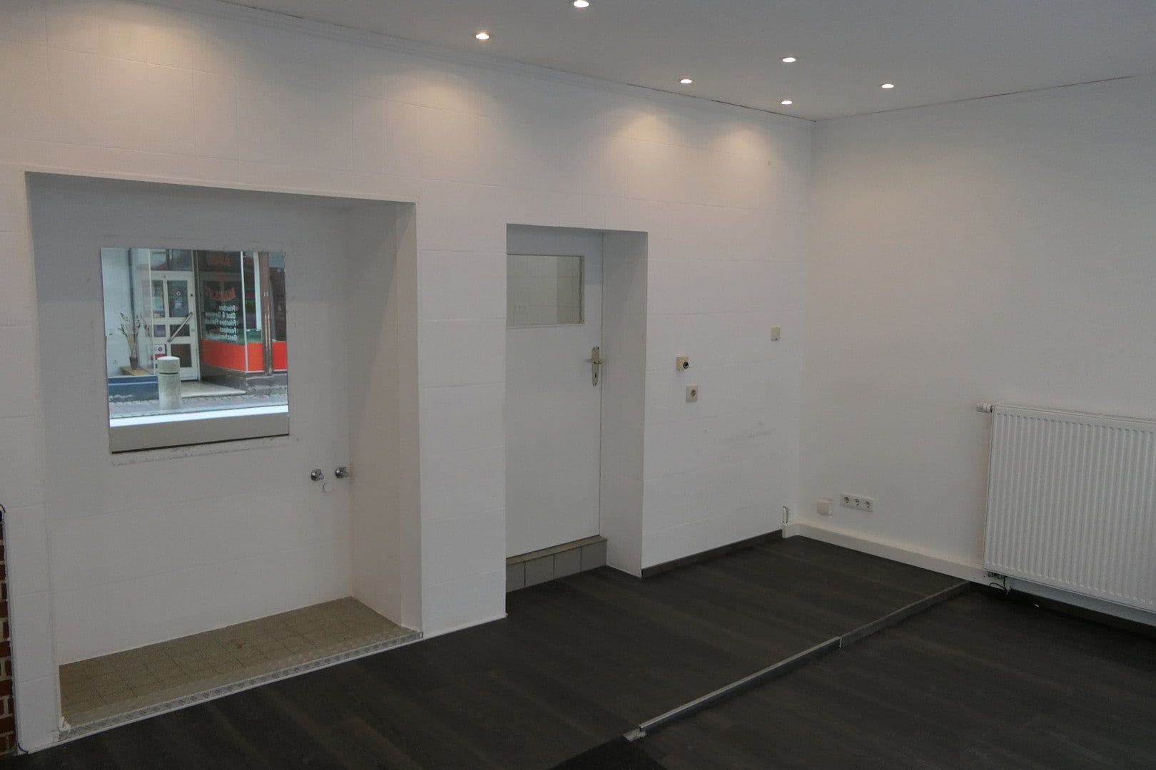 Prodej domu 313 m², pozemek 206 m², Antoniterstraße 54, Alzey, Porýní-Falc Prodej domu 313 m², pozemek 206 m², Antoniterstraße 54, Alzey, Porýní-Falc