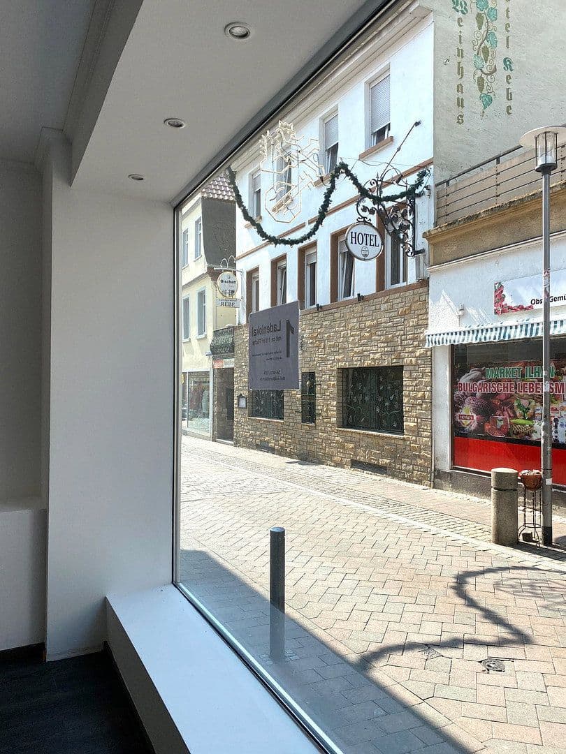 Prodej domu 313 m², pozemek 206 m², Antoniterstraße 54, Alzey, Porýní-Falc Prodej domu 313 m², pozemek 206 m², Antoniterstraße 54, Alzey, Porýní-Falc