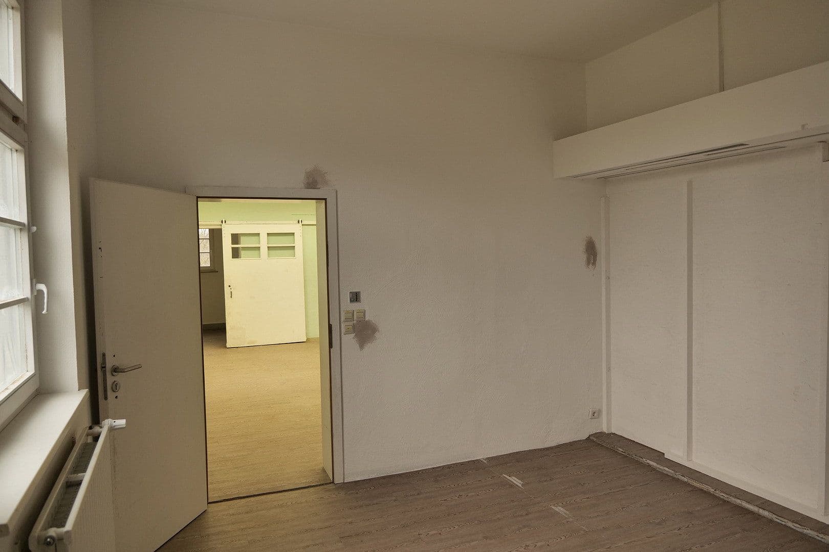 Prodej domu 335 m², pozemek 725 m², Ernst-Thälmann-Straße 13, Sagard, Mecklenburg-Vorpommern Prodej domu 335 m², pozemek 725 m², Ernst-Thälmann-Straße 13, Sagard, Mecklenburg-Vorpommern