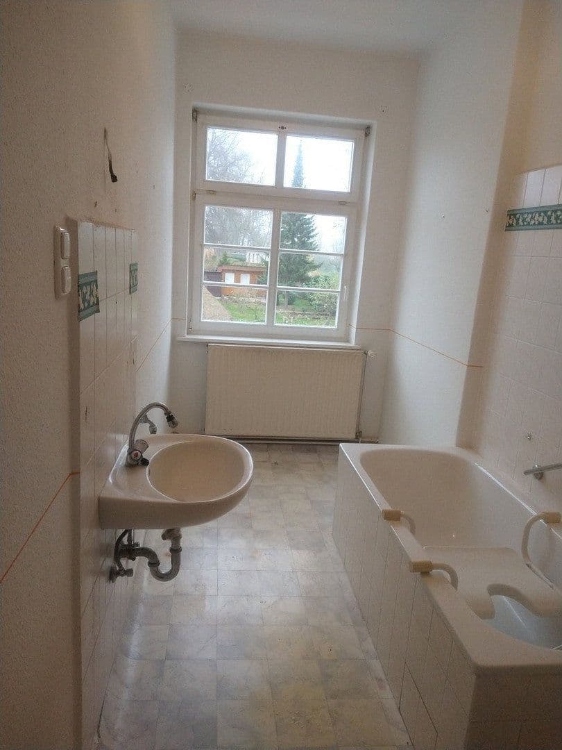 Prodej domu 335 m², pozemek 725 m², Ernst-Thälmann-Straße 13, Sagard, Mecklenburg-Vorpommern Prodej domu 335 m², pozemek 725 m², Ernst-Thälmann-Straße 13, Sagard, Mecklenburg-Vorpommern