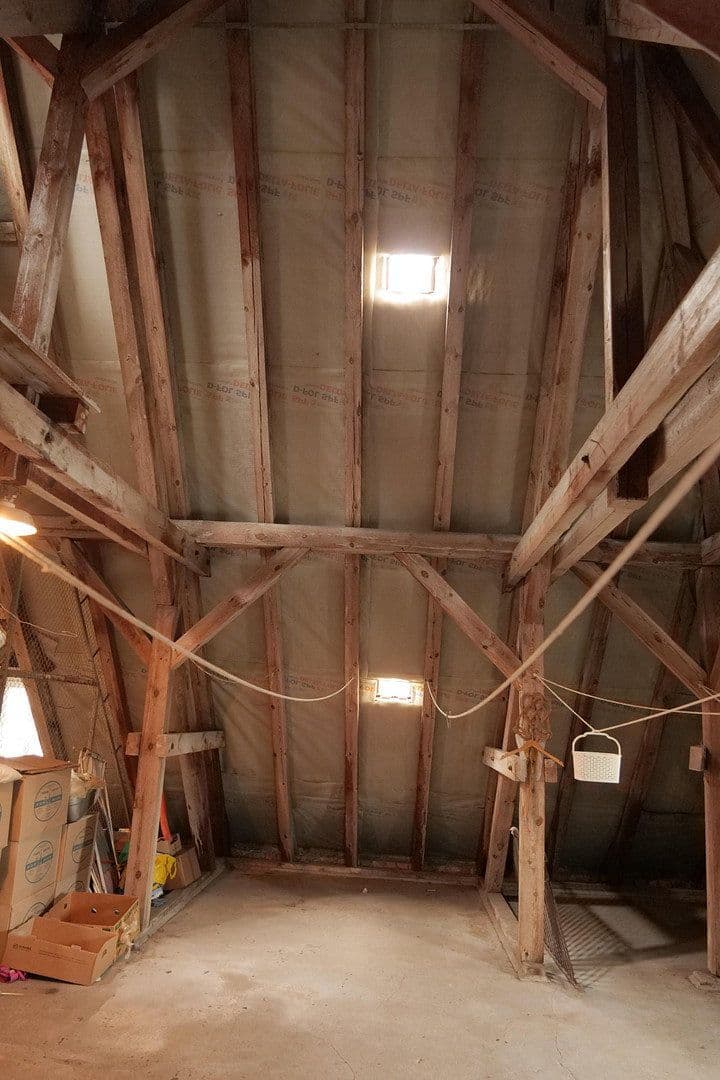 Prodej domu 335 m², pozemek 725 m², Ernst-Thälmann-Straße 13, Sagard, Mecklenburg-Vorpommern Prodej domu 335 m², pozemek 725 m², Ernst-Thälmann-Straße 13, Sagard, Mecklenburg-Vorpommern