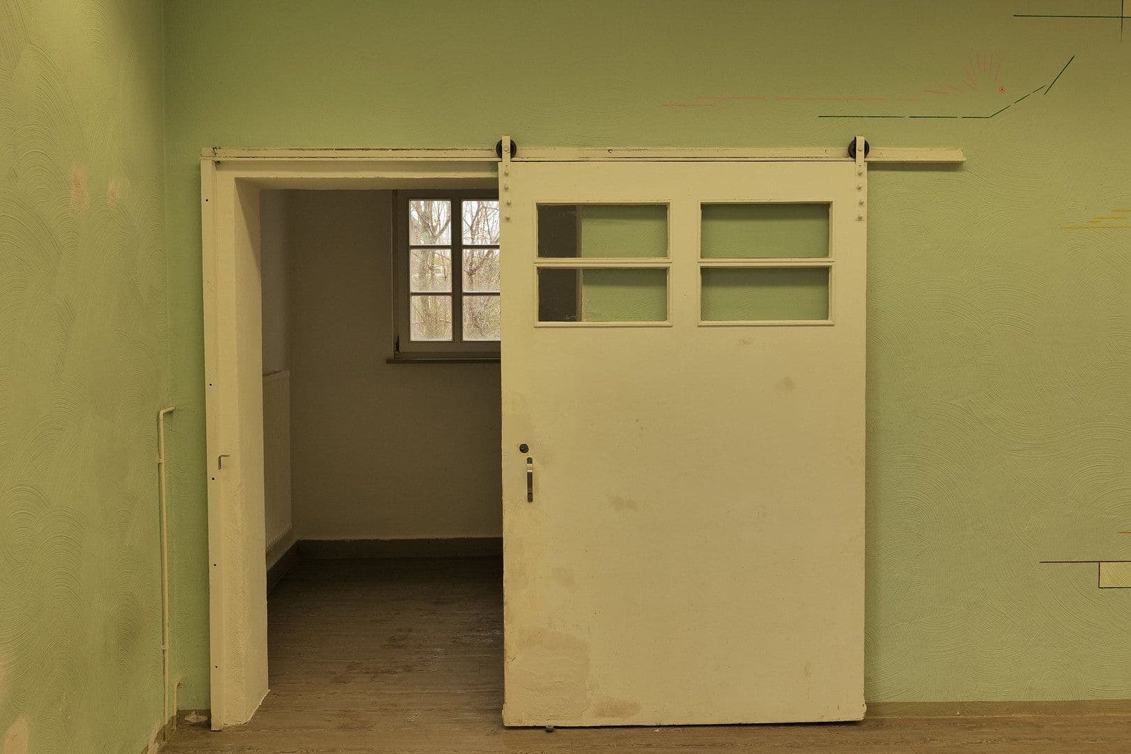 Prodej domu 335 m², pozemek 725 m², Ernst-Thälmann-Straße 13, Sagard, Mecklenburg-Vorpommern Prodej domu 335 m², pozemek 725 m², Ernst-Thälmann-Straße 13, Sagard, Mecklenburg-Vorpommern