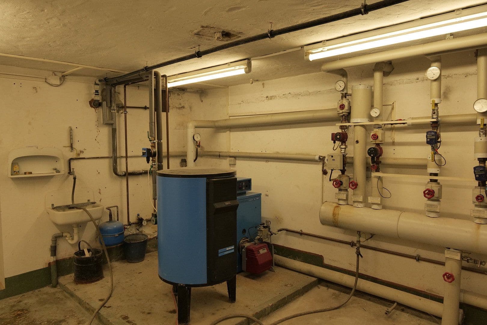 Prodej domu 335 m², pozemek 725 m², Ernst-Thälmann-Straße 13, Sagard, Mecklenburg-Vorpommern Prodej domu 335 m², pozemek 725 m², Ernst-Thälmann-Straße 13, Sagard, Mecklenburg-Vorpommern