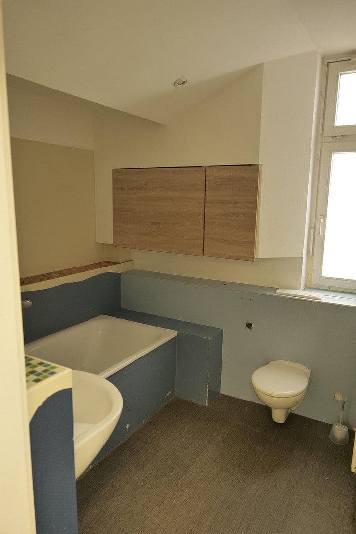 Prodej domu 335 m², pozemek 725 m², Ernst-Thälmann-Straße 13, Sagard, Mecklenburg-Vorpommern Prodej domu 335 m², pozemek 725 m², Ernst-Thälmann-Straße 13, Sagard, Mecklenburg-Vorpommern