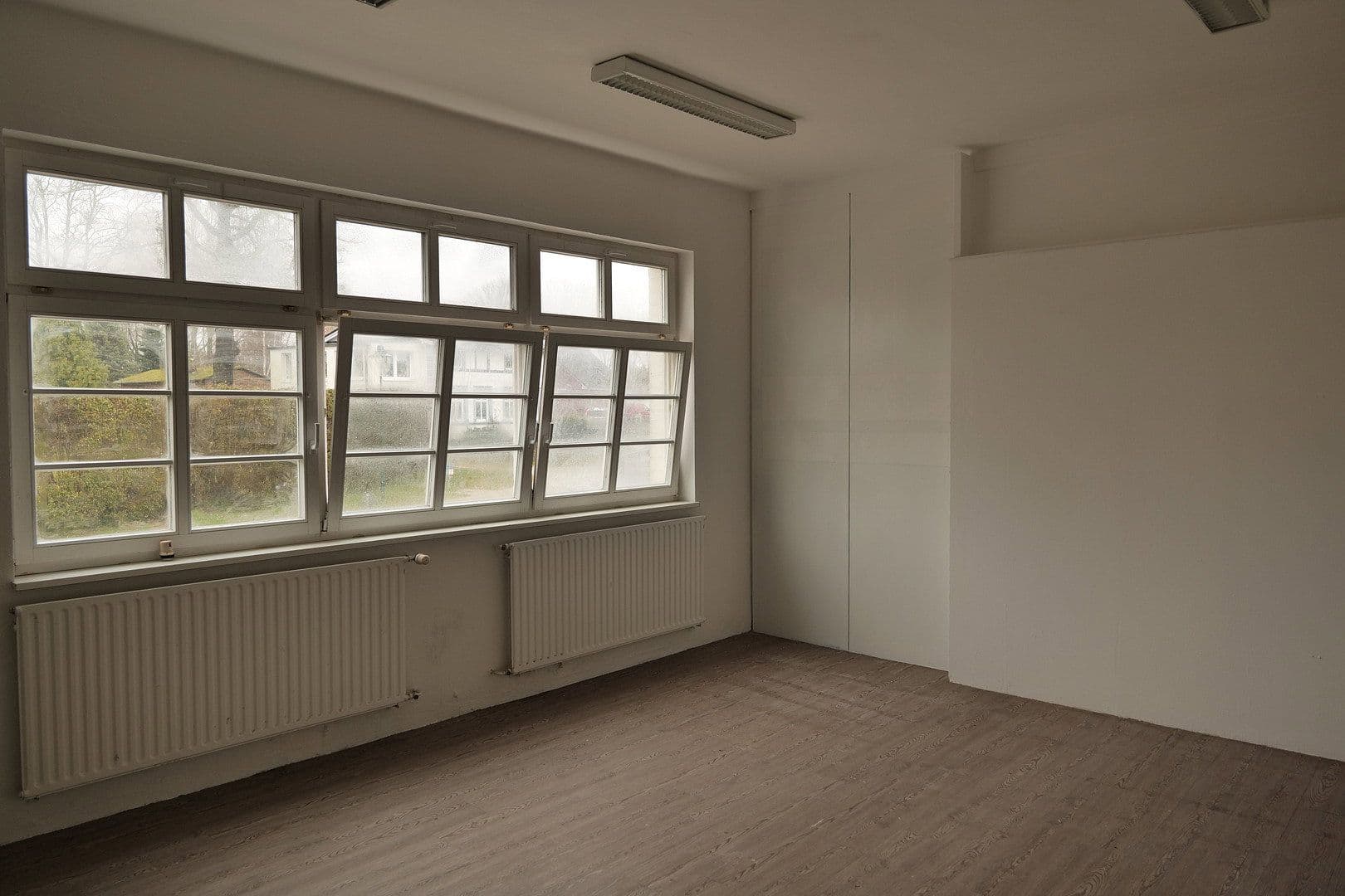 Prodej domu 335 m², pozemek 725 m², Ernst-Thälmann-Straße 13, Sagard, Mecklenburg-Vorpommern Prodej domu 335 m², pozemek 725 m², Ernst-Thälmann-Straße 13, Sagard, Mecklenburg-Vorpommern