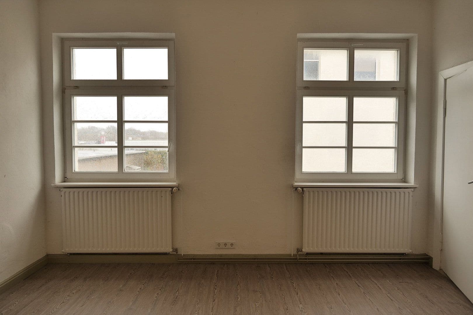 Prodej domu 335 m², pozemek 725 m², Ernst-Thälmann-Straße 13, Sagard, Mecklenburg-Vorpommern Prodej domu 335 m², pozemek 725 m², Ernst-Thälmann-Straße 13, Sagard, Mecklenburg-Vorpommern