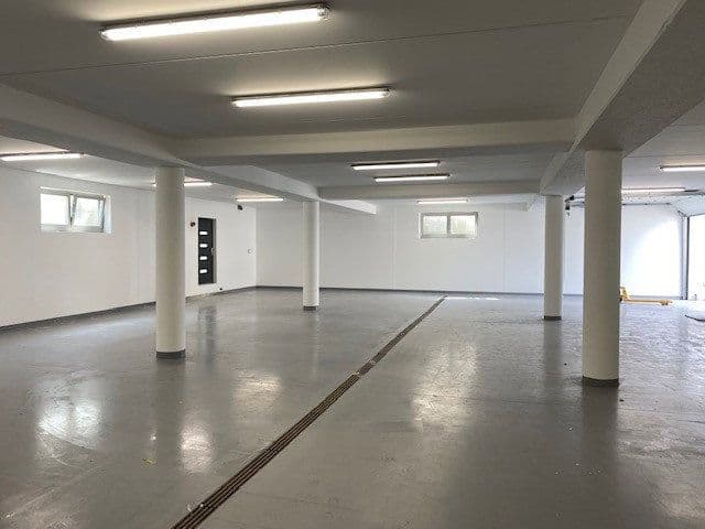 Prodej kanceláře 1.000 m², Großmehring, Bavorsko Prodej kanceláře 1.000 m², Großmehring, Bavorsko