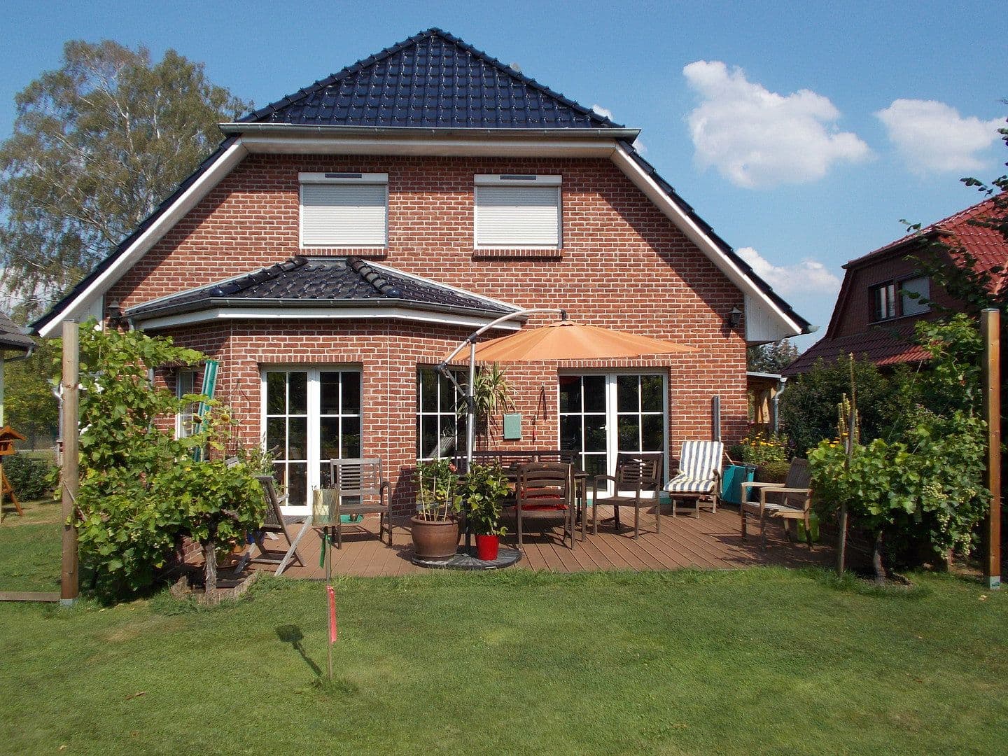 Prodej domu 201 m², pozemek 800 m², Werder (Havel), Braniborsko Prodej domu 201 m², pozemek 800 m², Werder (Havel), Braniborsko