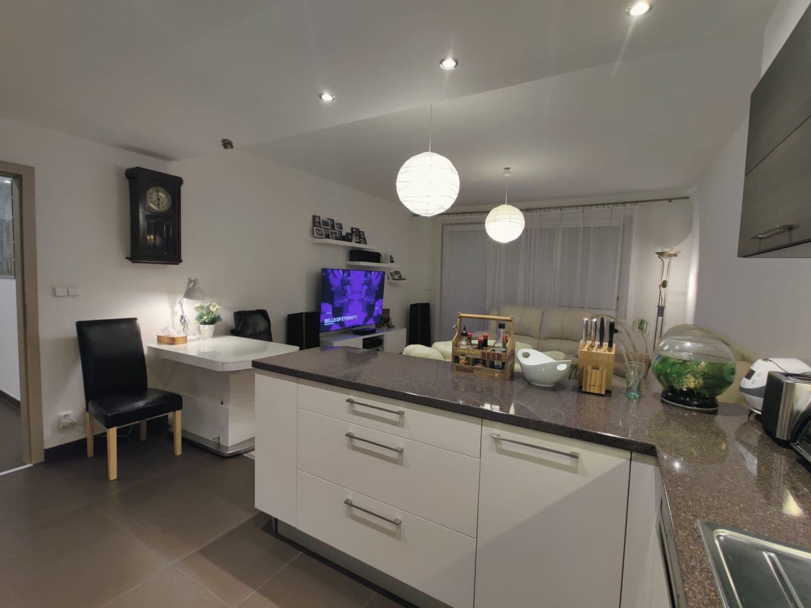 Pronájem bytu 3+kk 78 m², Modenská, Praha, Praha Pronájem bytu 3+kk 78 m², Modenská, Praha, Praha