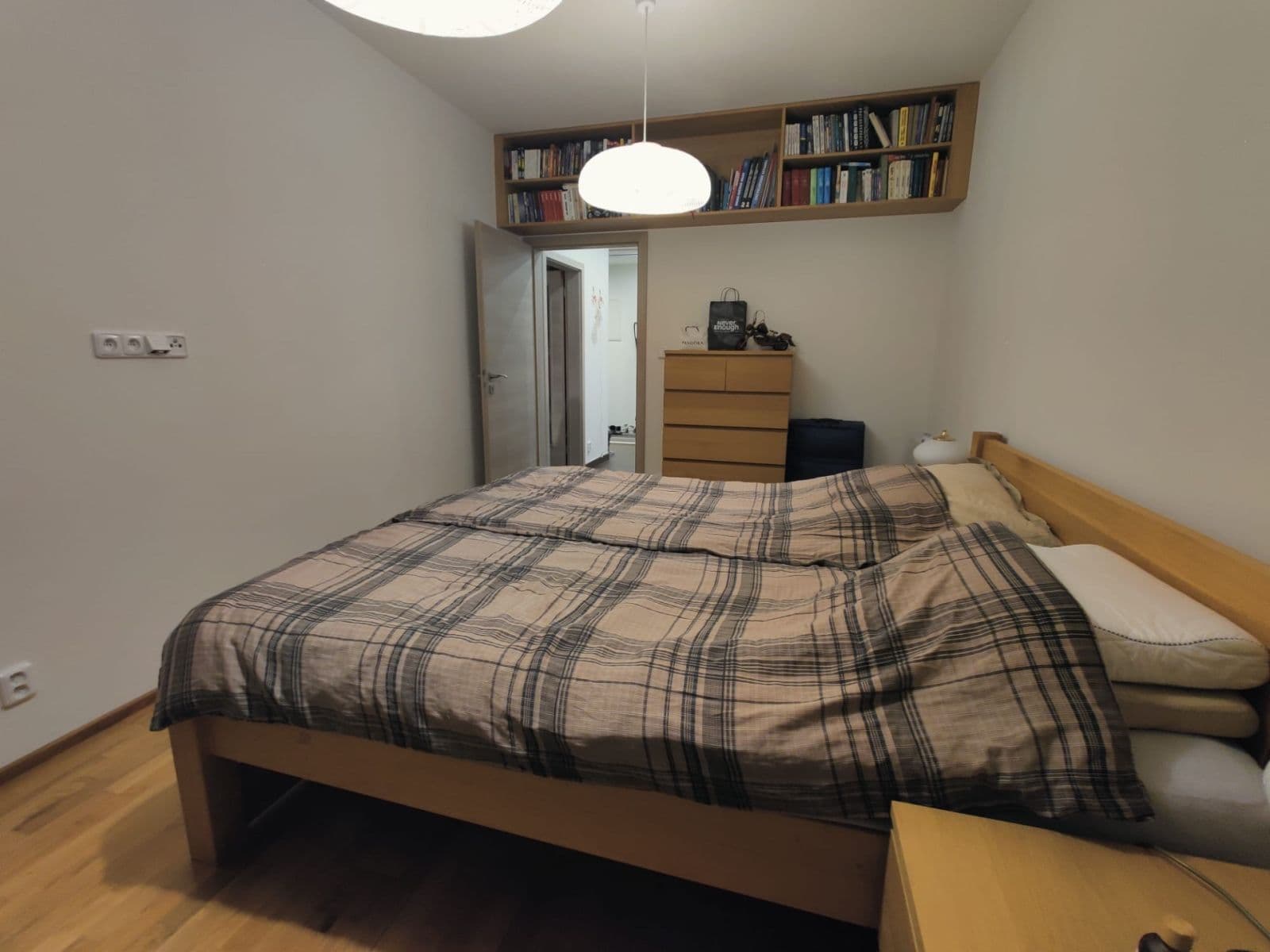 Pronájem bytu 3+kk 78 m², Modenská, Praha, Praha Pronájem bytu 3+kk 78 m², Modenská, Praha, Praha