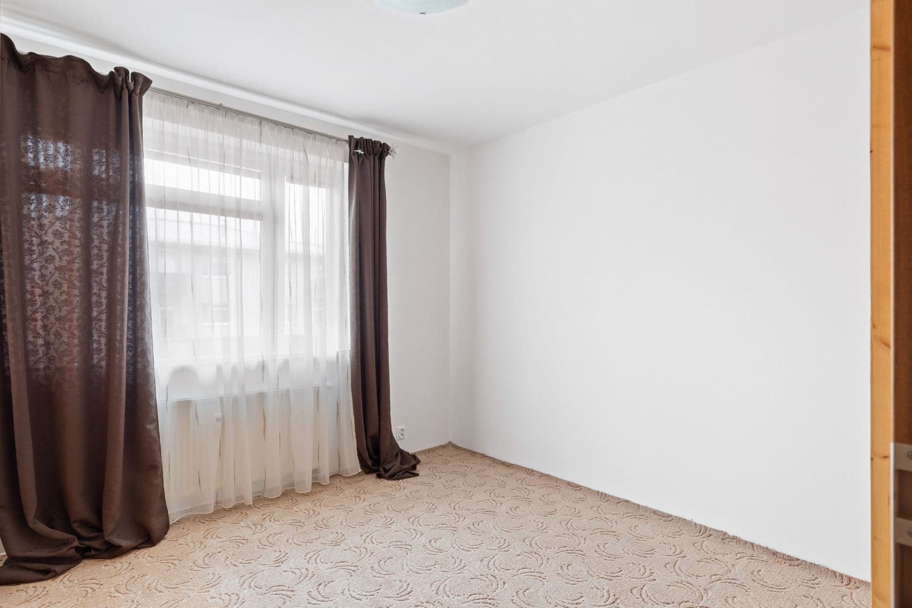 Pronájem bytu 3+kk 82 m², Českodubská, Praha, Praha Pronájem bytu 3+kk 82 m², Českodubská, Praha, Praha