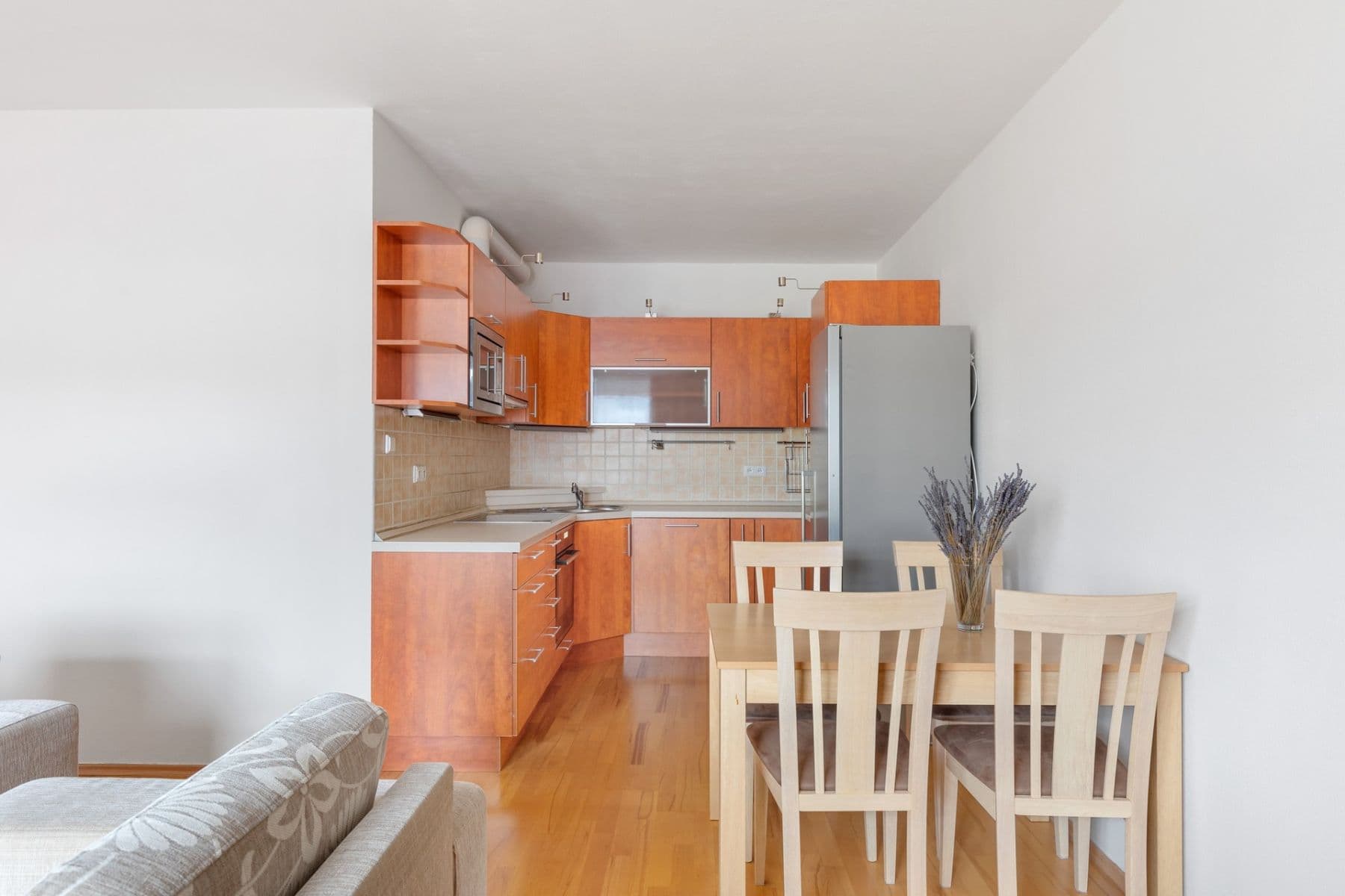 Pronájem bytu 3+kk 82 m², Českodubská, Praha, Praha Pronájem bytu 3+kk 82 m², Českodubská, Praha, Praha